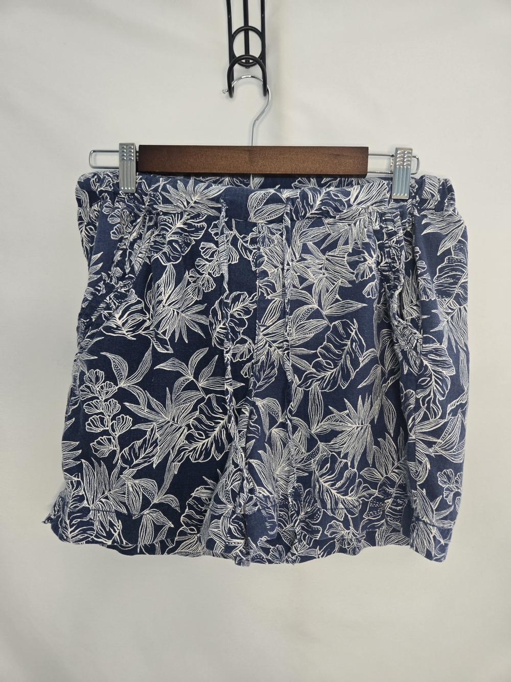 Briggs New York Tropical Linen Blend Pull On Shorts Size Small Blue White Print